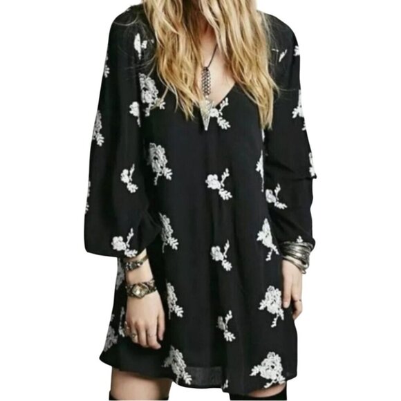 Free People Emma Austin Swing Trapeze Dress Black Embroidered Long Sleeve Size S - Picture 6 of 16